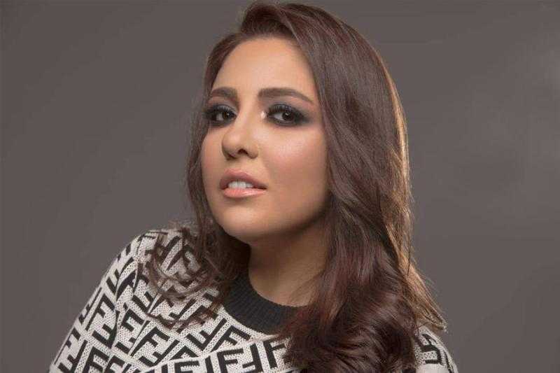 مي كساب تخطف الأنظار في أحدث ظهور لها