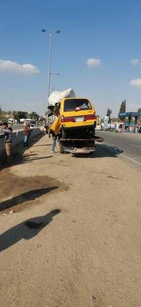 بالأسماء.. مصرع وإصابة 12 شخصًا في تصادم سيارتين بالإسماعيلية