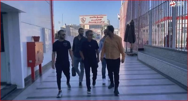 فيديو| الزمالك ينشر كواليس التواجد الأول لـ ”كارلوس” داخل القلعة البيضاء