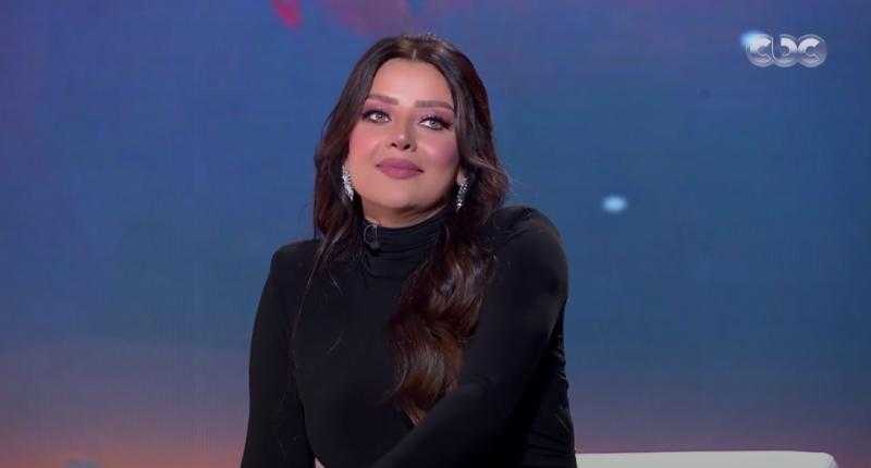 رضوى الشربيني: «الست ملزمة ترضع وتطبخ».. وده موقفي من الزواج مرة ثانية