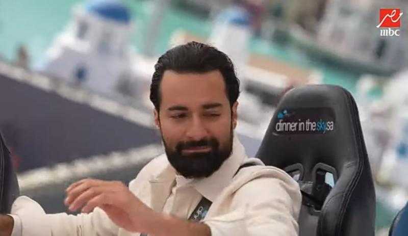 رامز جلال يسخر من أحمد حاتم: «إيه دقن قطز دي؟»