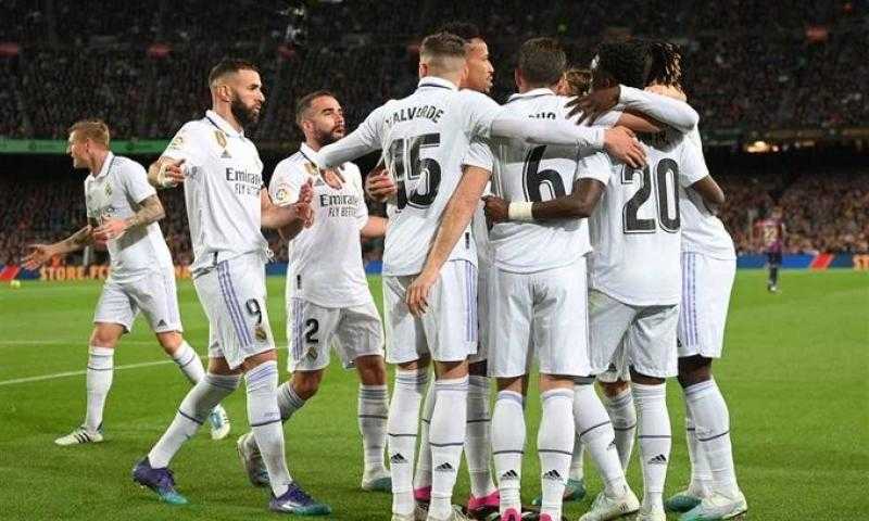 ريال مدريد يفوز على قادش بهدفين