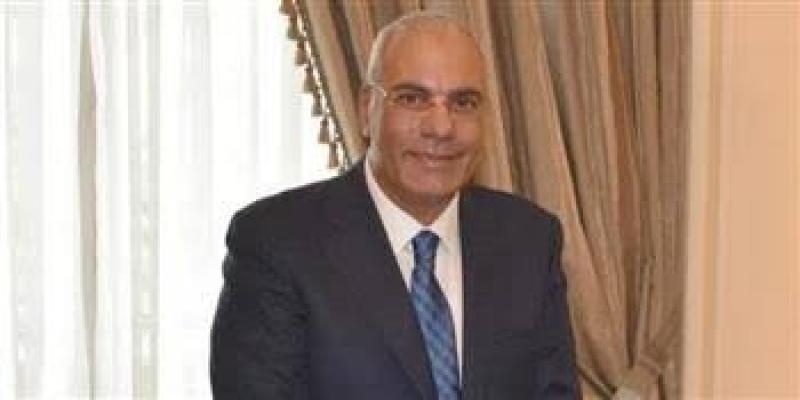 مندوب مصر بالجامعة العربية: نطالب الأطراف السودانية بوقف إطلاق النار