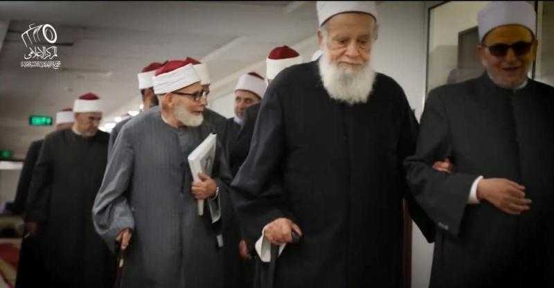 الأزهر: مد فترة التقدم للعمل في لجنة مراجعة المصحف لمدة شهر
