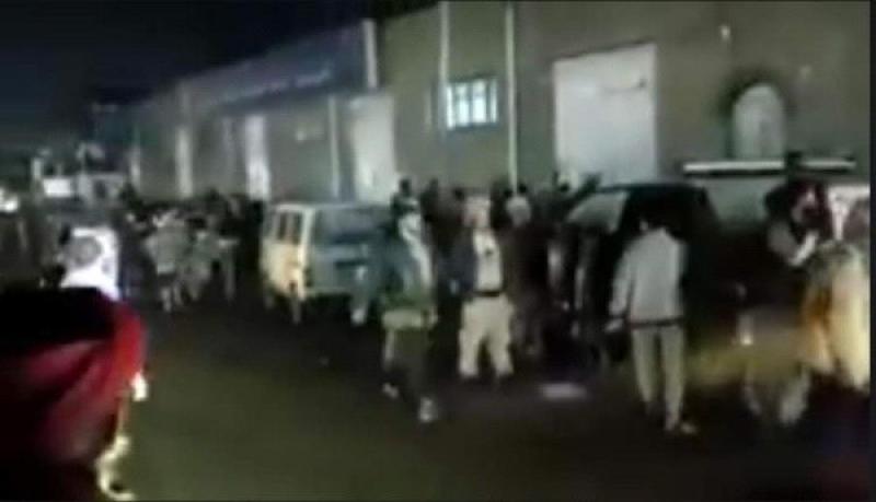 مشهد مروع.. مقتل 100 يمني ومئات المصابين في حادث تدافع بصنعاء