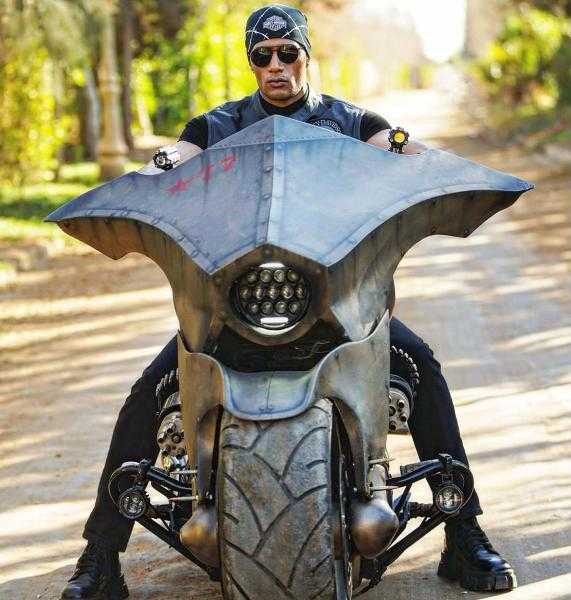 شاهد.. محمد رمضان يطرح أغنية «كم بيبي كم» من فيلم هارلى