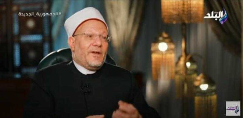 المفتي: لا مانع من زيارة المقابر أيام العيد ولكن بشرط - فيديو
