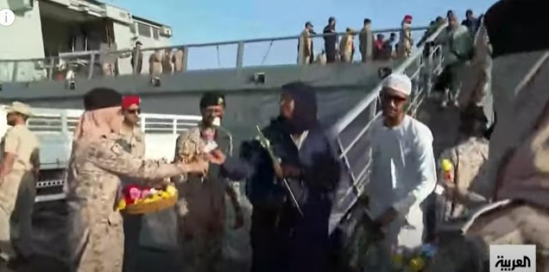 استقبال الرعايا القادمين من السودان