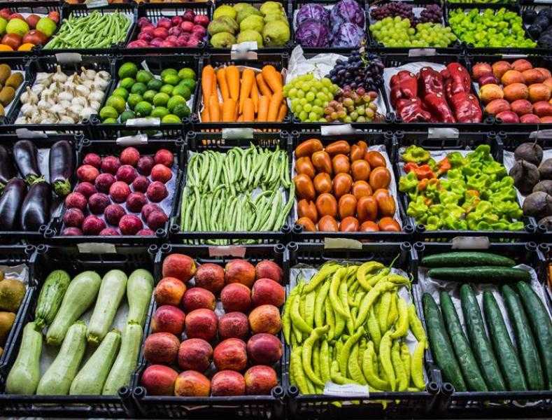 أسعار الخضروات والفاكهة اليوم الأحد 23-4-2023