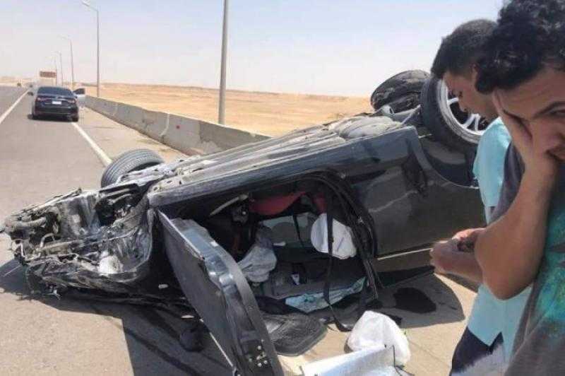 إصابة ربة منزل بحادث انقلاب سيارة على الطريق الدولي بالعريش