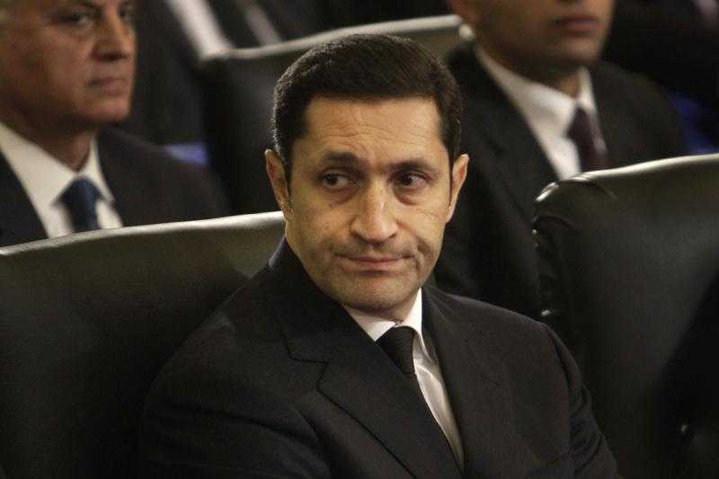 رسالة من علاء مبارك لباسم يوسف: «أنت محق تماما»