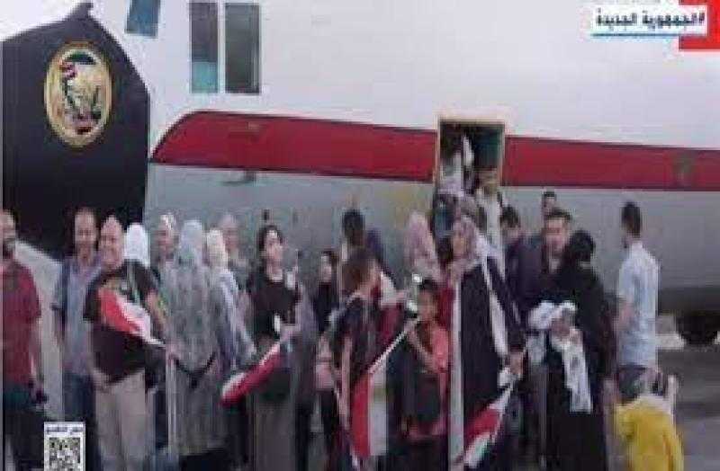 حزب الإصلاح والتنمية: الدولة المصرية تعطي دروسا في التعامل مع أزمات أبنائها في الخارج