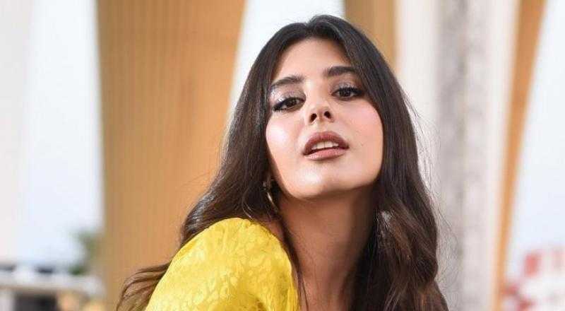 بعد نجاح ”1000 حمد الله على السلامة”.. مايان السيد في حملة إعلانية جديدة