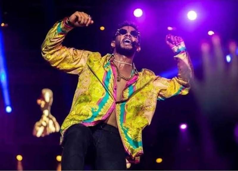 محمد رمضان يطير إلي أمريكا لإحياء عدد من الحفلات الغنائية