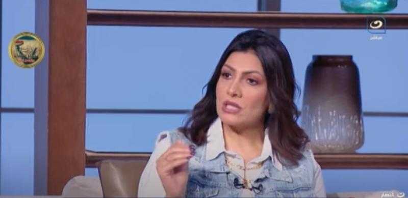 زوجة مجدي بدر عن بداية ارتباطهما: «كنت بخاف منه ونصب عليا وتزوجني».. فيديو