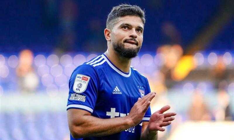 سام مرسي يقود إبسويتش تاون للتأهل لدوري الدرجة الأولى الإنجليزي
