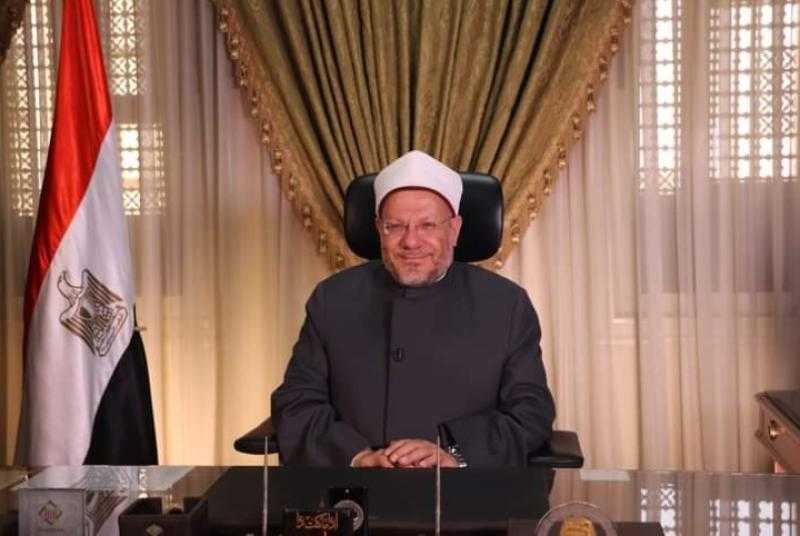 المفتي: عمال مصر يمثلون أهم قلاع البناء والتنمية التي يعتمد عليها الوطن