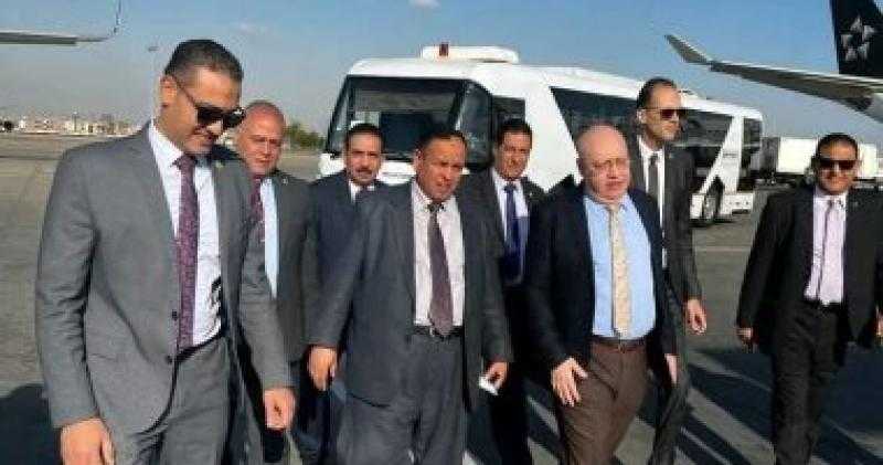 رئيس مصلحة الجمارك يعود إلى القاهرة عقب زيارة ناجحة لكوريا الجنوبية