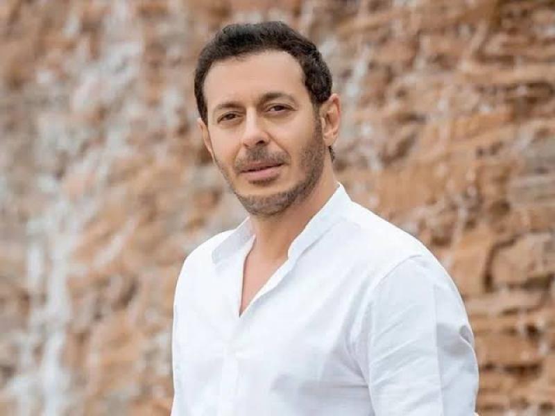 مصطفى شعبان ينعى «مصطفى درويش»: هاتوحشنا يا أرجل وأجدع الناس