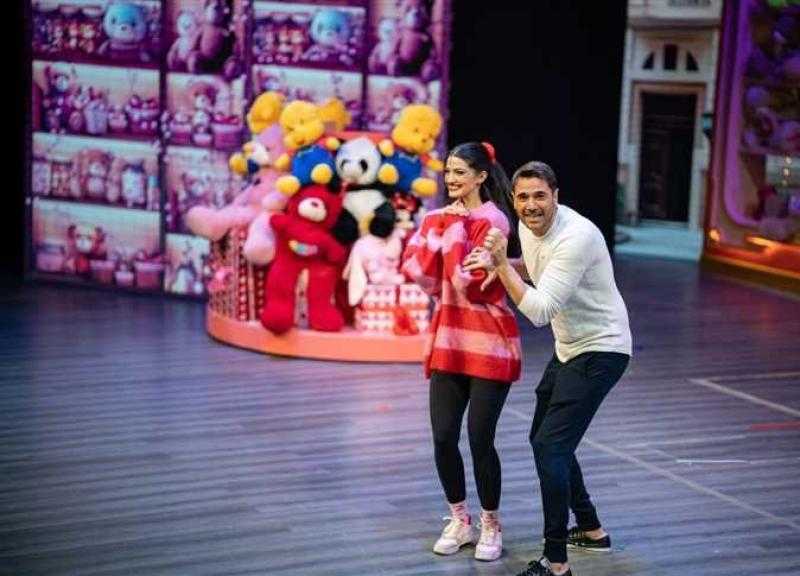 الليلة.. عرض مسرحية هادى فالنتين لــ أحمد عز بالسعودية