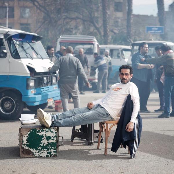 أحمد حلمي ينشر صورًا من كواليس فيلم «الكارته»