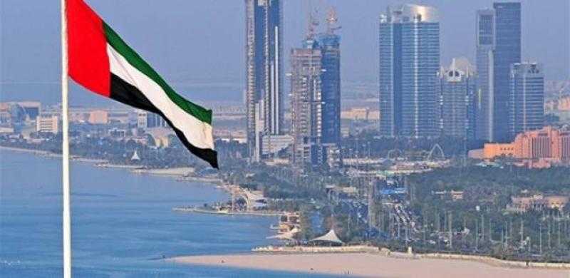 رئيس الإمارات وأمير قطر يبحثان هاتفيا العلاقات الأخوية بين البلدين