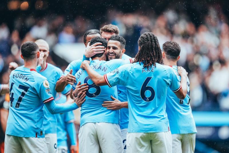 مانشستر سيتي يفوز على ليدز بهدفين في الدوري الإنجليزي
