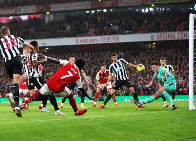 بث مباشر مباراة أرسنال ونيوكاسل في الدوري الإنجليزي بجودة HD