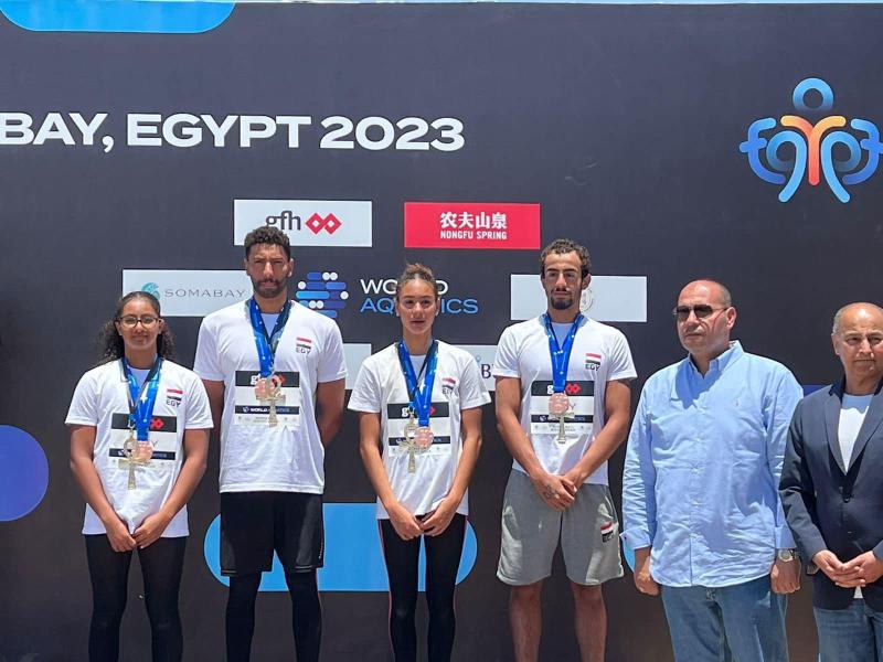 وزير الرياضة يهنئ اتحاد السباحة ببرونزية كأس العالم بسوما باي 