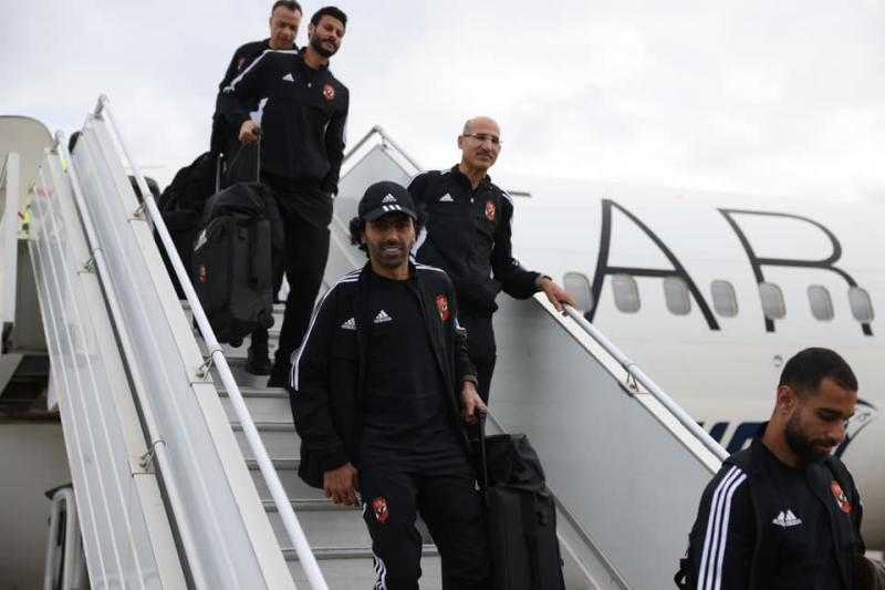 بعثة الأهلي تصل مطار قرطاج استعدادا لملاقاة الترجي في أبطال إفريقيا