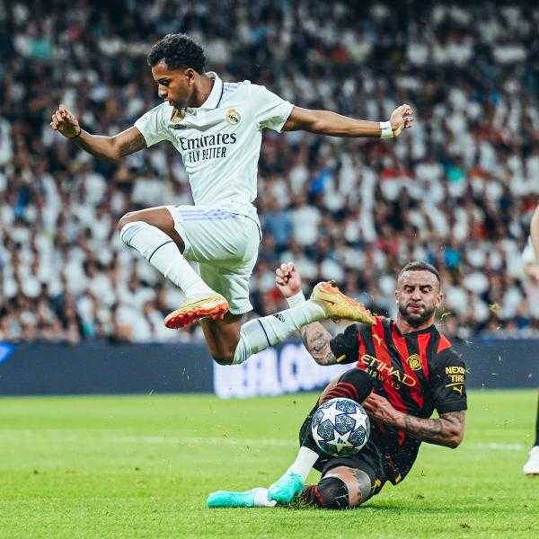 مانشستر سيتي يتعادل أمام ريال مدريد في عقر داره.. والصعود يتأجل