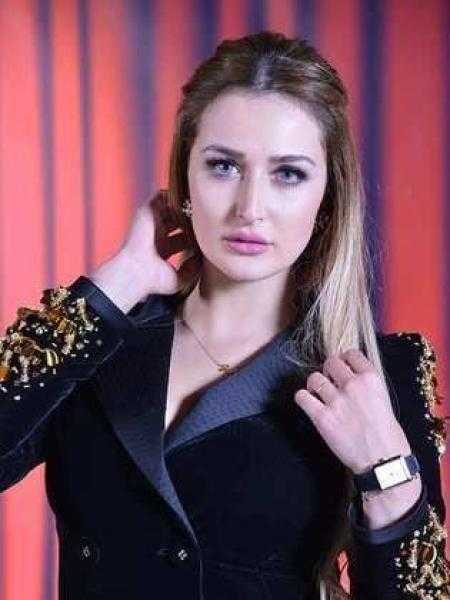 رانيا التومي بإطلالة ساحرة في أحدث ظهور لها