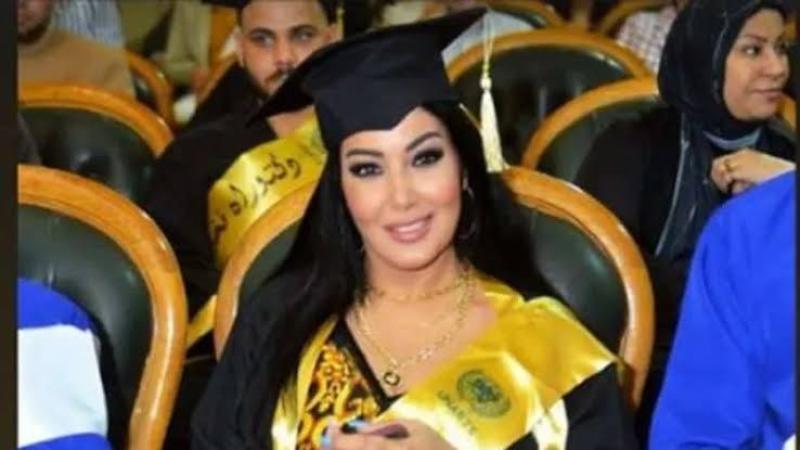 بعد إعلان حصولها على الدكتوراة الفخرية.. سمية الخشاب تقع ضحية ”منظمة وهمية”