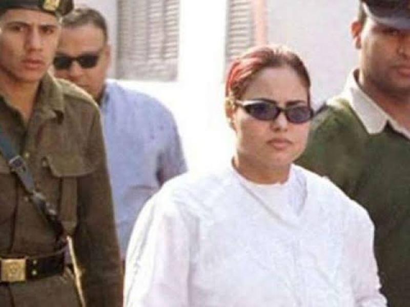 محامي الخادمتين: سبب تعذيب وفاء مكي للفتاتين مخجل