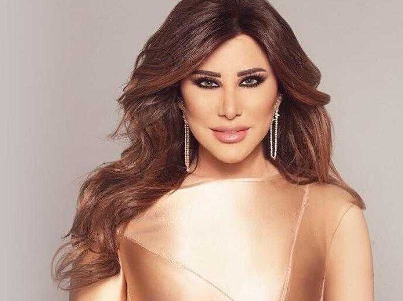 «10 دقائق».. أغنية جديدة للفنانة نجوى كرم عبر المنصات الموسيقية