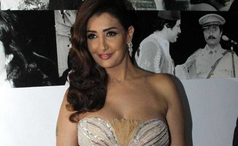 غادة عبدالرازق تثير الجدل بلوك مرعب