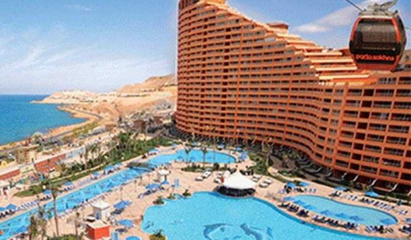 عاجل.. «عامر جروب» تطالب البورصة بإيقاف التداول على أسهمها