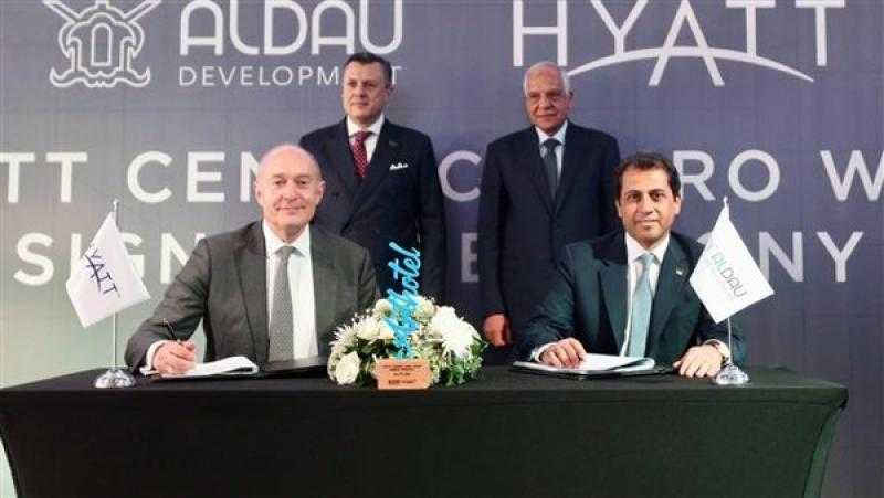 توقيع عقد تشغيل أول منشأة فندقية للفنون في مصر