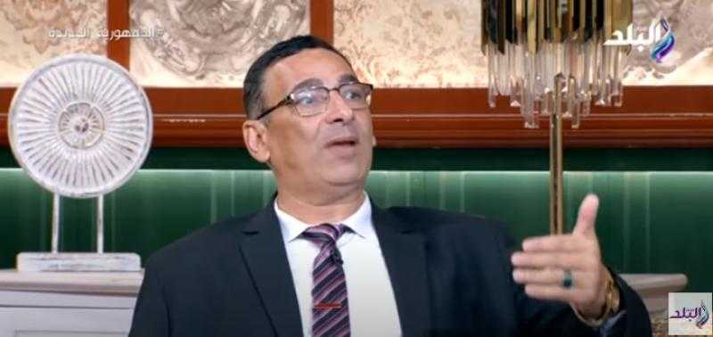 عراف يتنبأ بوفاة أكبر فنان في الشرق الأوسط خلال شهرين - فيديو