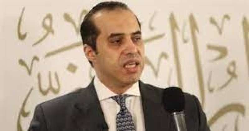 محمود فوزي 