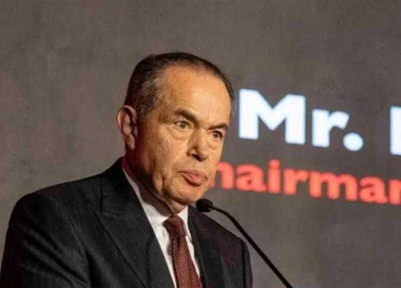 ملياردير مصري شهير  يقترب من شراء ناد أمريكي