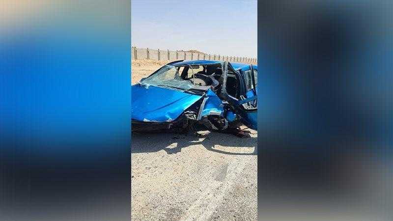 مصرع شخص في حادث انقلاب سيارة على طريق السويس