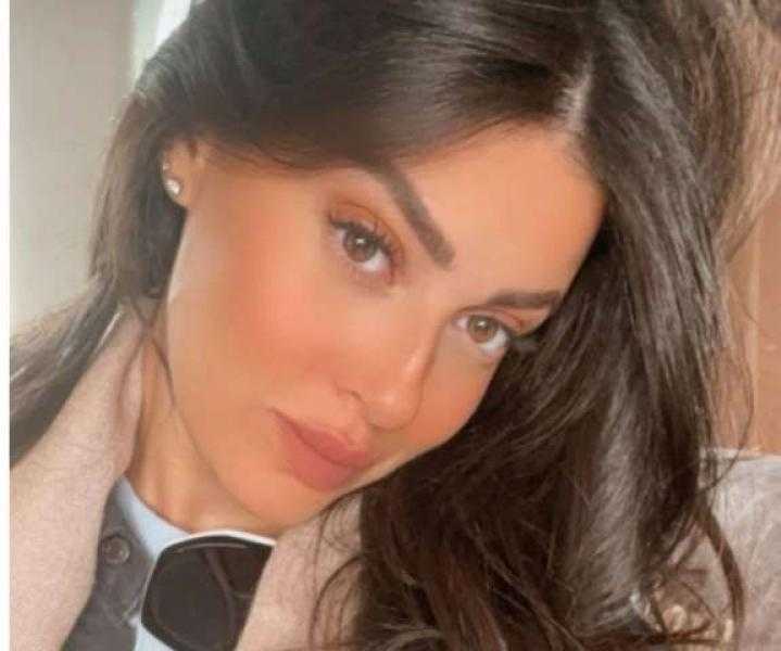 ميرنا نور الدين تخطف الأنظار بإطلالة ناعمة