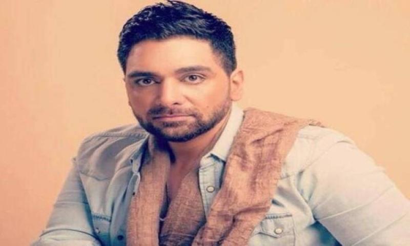 أكمل رسلان: اتقبض عليا وأنا على المسرح