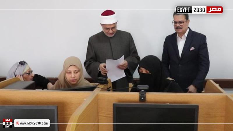 رئيس جامعة الأزهر خلال تفقده لجان الامتحانات