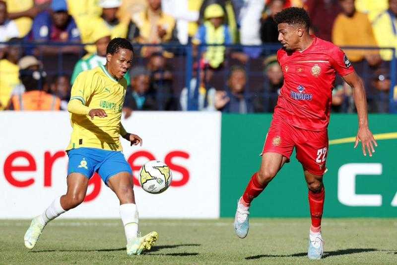 التعادل السلبي يحسم الشوط الأول من موقعة صن داونز والوداد