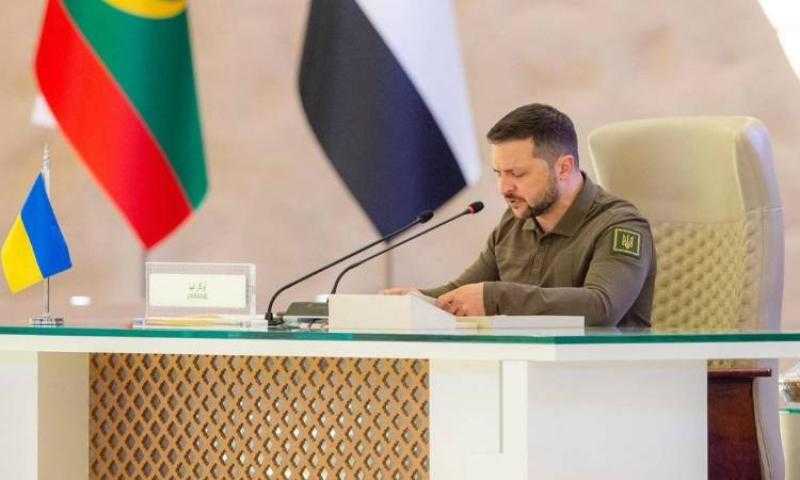 تفاصيل لقاء زيلينسكي مع الرئيس الأندونسي على هامش قمة السبع