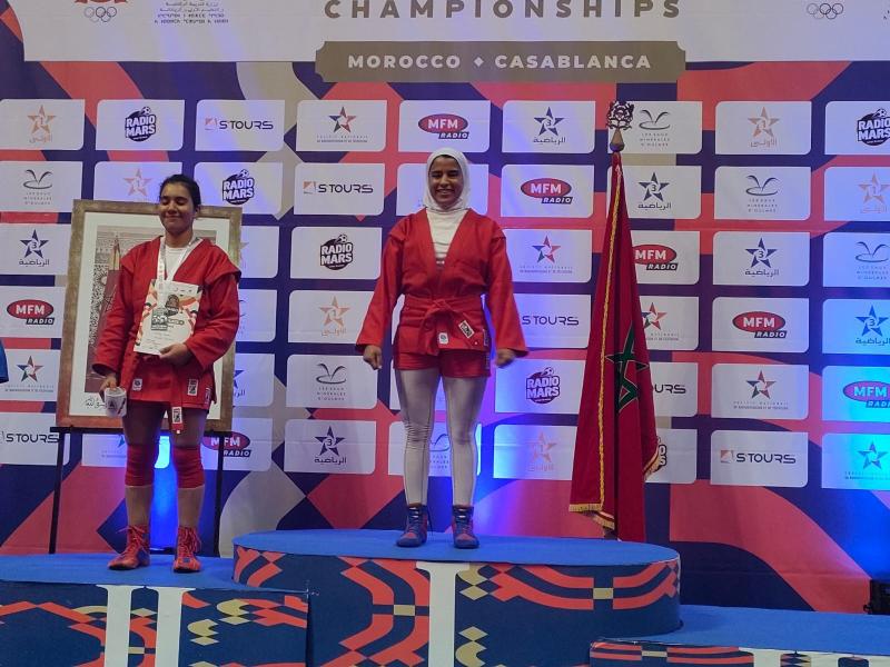 فاطمة عطا تتوج بالميدالية الذهبية في بطولة إفريقيا للسامبو بالمغرب