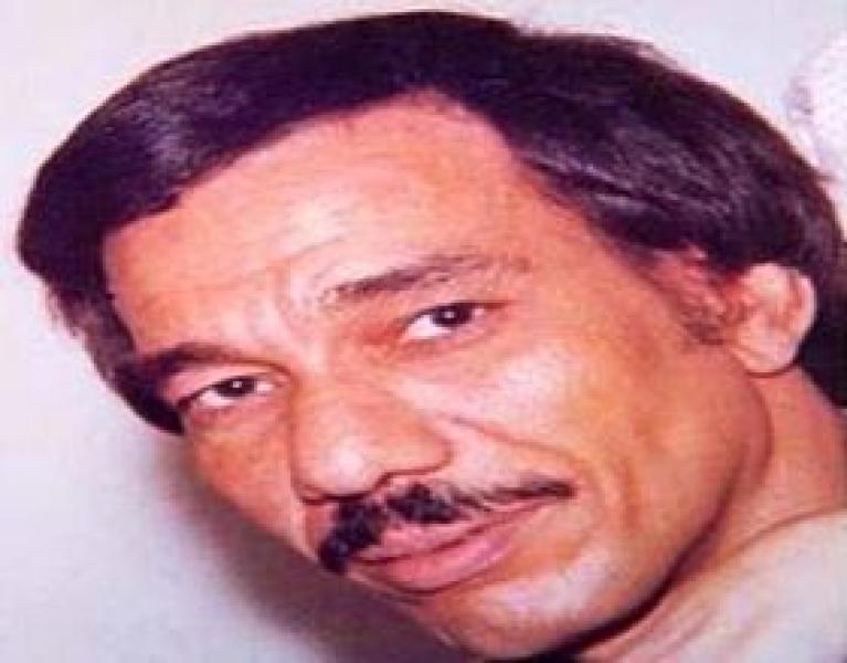 أمل دنقل 