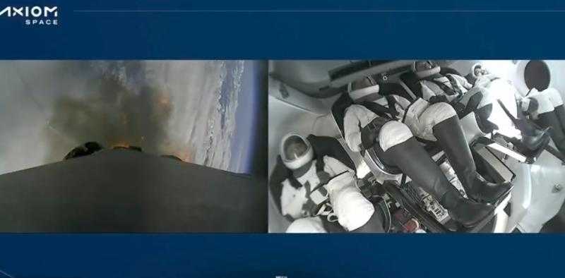 ماذا حدث داخل «صاروخ فالكون 9» بعد انطلاقه وعلى متنه رائدا الفضاء السعوديين علي القرني وريانة برناوي؟ - فيديو
